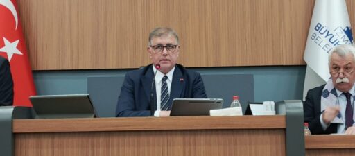 30 yaş üzerindeki bir öğrencinin toplu taşımadaki indirimden yararlanamaması sorusu