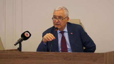 Kemalpaşa Belediyesi'nde Nisan Ayı Olağan Meclis Toplantısı Kemalpaşa Belediye Başkanı
