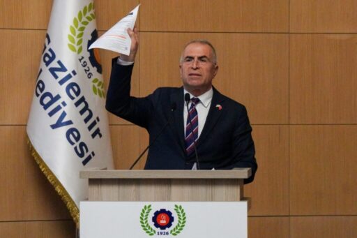 Başkanı Ünal Işık, ekonomik kriz ve bütçe kesintileri nedeniyle hizmet