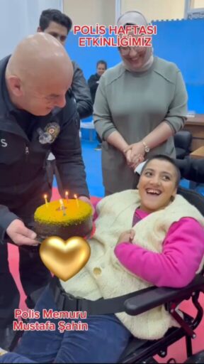 Türk polis teşkilatının gülen yüzü, ihtiyaç sahibi ailelerin “Mustafa Abisi”