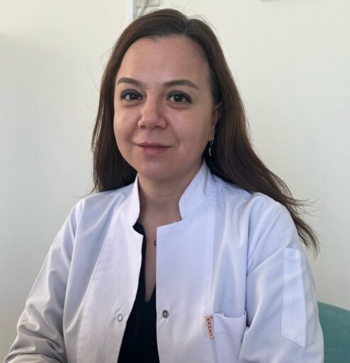 PARKİNSON HASTALIĞI NEDİR?Parkinson hastalığı beyinde dopamin içeren hücrelerde kayıp ile