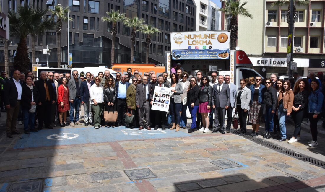 İzmir ekonomi basınının12 dev ismi için anma töreni düzenlendi