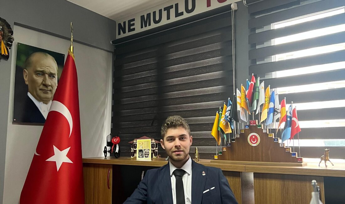 Koltuk siyaseti değil, sokak siyaseti yürüttüklerini vurgulayan Palaoğlu, bu anlayışla