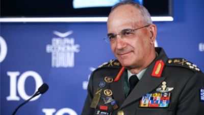 Türkiye’nin bölgedeki adımlarını tehdit olarak tanımlayan Houpis, Yunanistan silahlı kuvvetlerinin