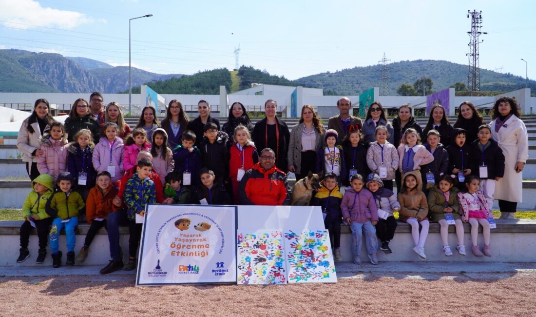 İZELMAN Yuvamız İzmir Çocuk Etkinlik Merkezi öğrencileri Halk Ekmek Fabrikası,