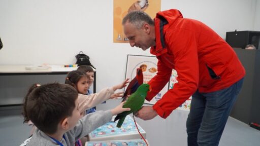 Yuvamız İzmir’in çocukları hem kenti hem hayatı tanıyor