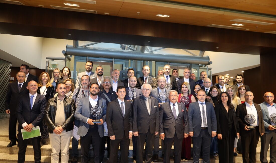 Zeytin Ve Zeytinyağı İhracatçıları, genel kurul yaptı ve ihracat şampiyonlarının