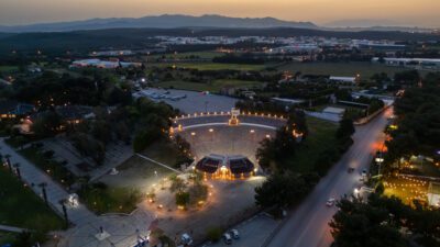 Buca Belediyesi Zeki & Metin Amfi Tiyatro, yenilenen yüzü ile