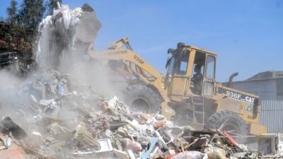 İzmir Büyükşehir Belediyesi ekipleri Buca’nın Seyhan Mahallesi’nde yer alan Milli