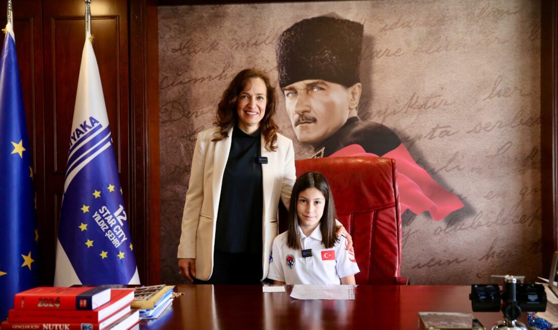 Karşıyaka Belediyesi, 23 Nisan’da Başkan Yıldız Ünsal’ın temsili olarak makamını