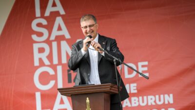 İzmir Büyükşehir Belediyesi'nin 19 Mayıs Atatürk'ü Anma, Gençlik ve Spor