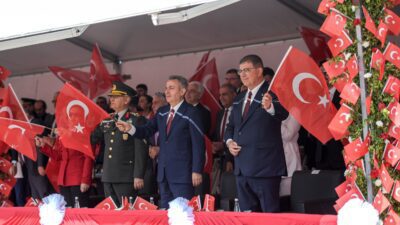 İzmir’de 19 Mayıs Atatürk’ü Anma, Gençlik ve Spor Bayramı kutlamaları