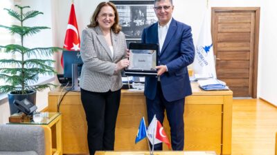 İzmir Büyükşehir Belediye Başkanı Dr. Cemil Tugay, Kosova Cumhuriyeti İstanbul