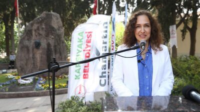 Karşıyaka Belediyesi'nin 36. kez düzenlediği Zübeyde Hanım Koşusu ve anma