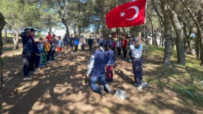 Çiğli Belediyesi, gençlerin doğayla bağ kurmalarını sağlamak ve temel yaşam