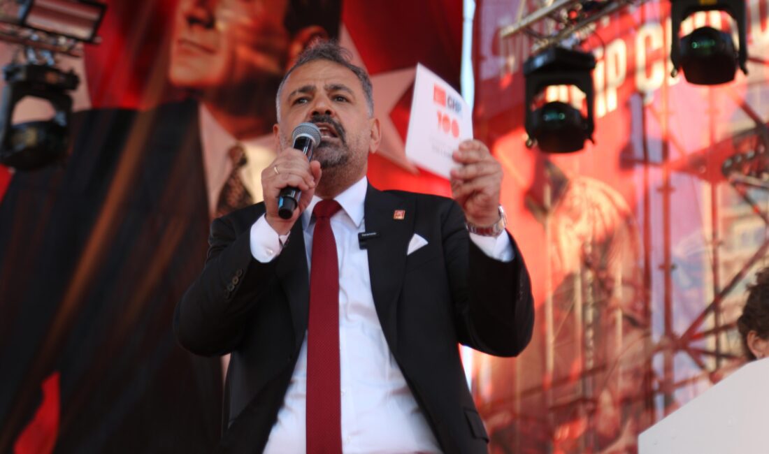 Türkiye’de büyük ses getiren Millet İradesine Sahip Çıkıyor Mitingine katılım