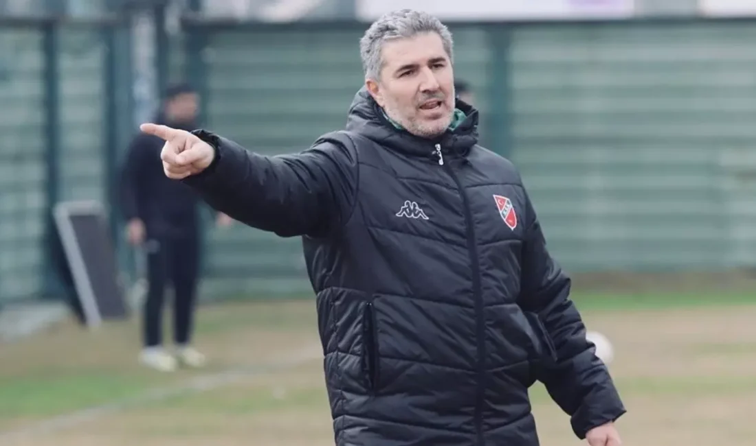 KARŞIYAKA’DA NELER OLUYOR Karşıyaka Teknik Direktörü Ahmet Yıldırım, Radyo Trafik İzmir’e konuştu. Bu