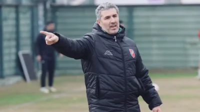 Karşıyaka Teknik Direktörü Ahmet Yıldırım, Radyo Trafik İzmir’e konuştu. Bu