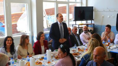 Karabağlar’daki mahalle muhtarları, yoğun iş temposunun stresinden uzaklaşmak ve keyifli