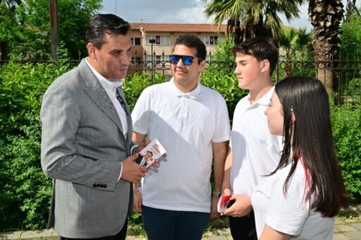 Manisa Büyükşehir Belediye Başkanı Mimar Ferdi Zeyrek, öğrencilere yönelik yeni