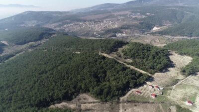 Bornova Belediyesi'nin Karaçam Mahallesi'nde oluşturmak istediği hafriyat ve yıkıntı atık