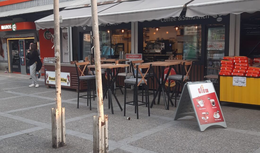 Buca Belediyesi’nde geçmişte üst düzey görevlerde bulunmuş ve halen belediye