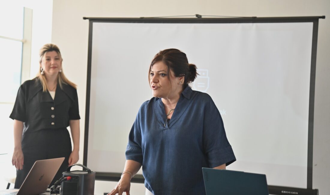 Manisa Büyükşehir Belediyesi, kurumsal hizmet kalitesini artırmak ve vatandaş memnuniyetini