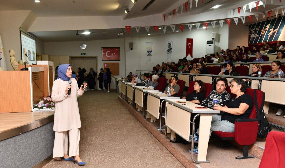 Çiğli’de kadınlara yönelik sağlıklı yaşam farkındalığını artırmak amacıyla “Sağlıklı Kilo