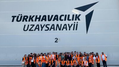 Ege Üniversitesi Mühendislik Fakültesi öğrencileri Ceyda Bölünmez Çankırı ile birlikte