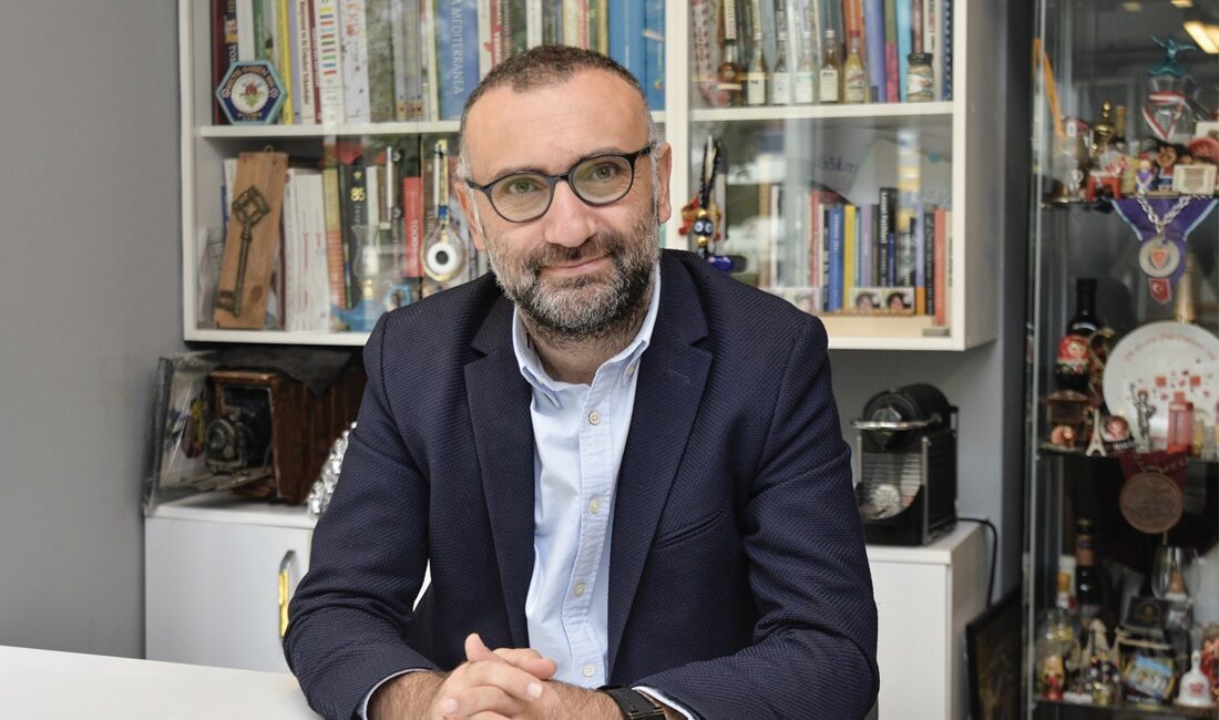 Türkiye’nin gözde turizm, deniz ürünleri, meze ve gastronomi merkezlerinden Ayvalık,