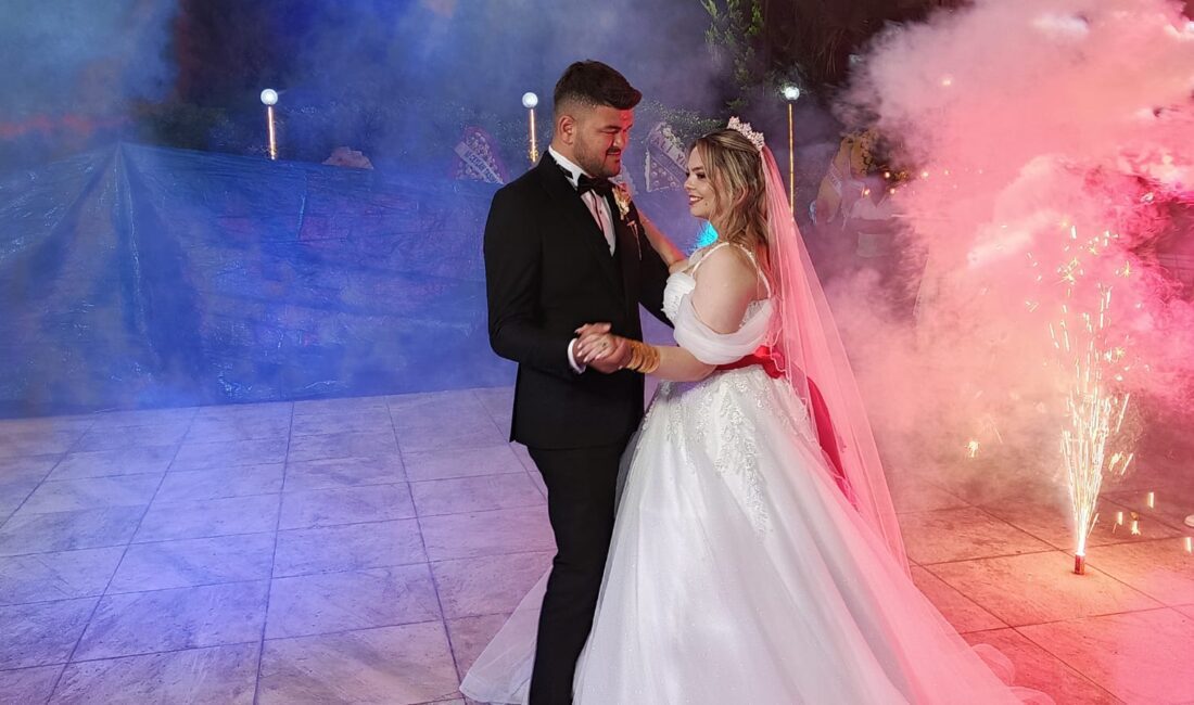 CHP Menderes İlçe Başkanı Ersin Gür’ün oğlu İlker Gür ile