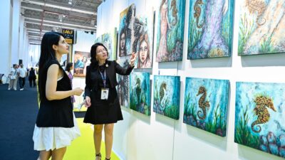 1500’ün üzerinde yerli ve yabancı sanatçının, 8 binden fazla resim