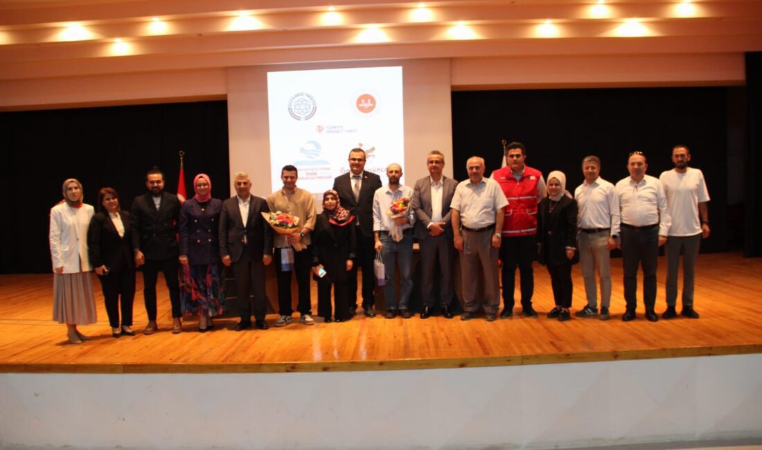 Karabağlar Eğitime Destek Platformu İlçe Temsilciliği tarafından düzenlenen "Hep 33