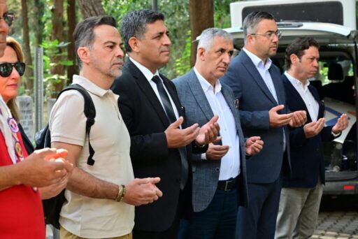 Türkiye’nin tanınan ilk çevrecisi olarak ve “Manisa Tarzanı” lakabıyla tanınan