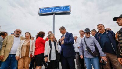 İzmir Büyükşehir Belediye Meclisi’nin kararıyla, Karşıyaka’daki bir cadde ve bir