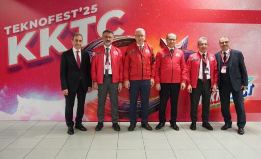 Ege Üniversitesi Rektörü Prof. Dr. Necdet Budak; Cumhurbaşkanı Recep Tayyip