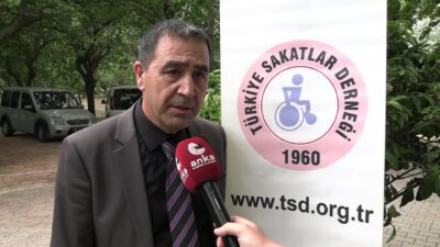 Türkiye Sakatlar Derneği İzmir Şube Başkanı Metin Çınar, engelli bireylerin