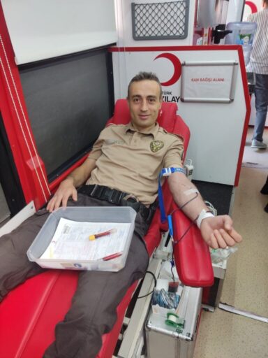 Karabağlar İlçe Emniyet Müdürlüğü Çarşı Ve Mahalle Bekçileri olarak ilçemizde