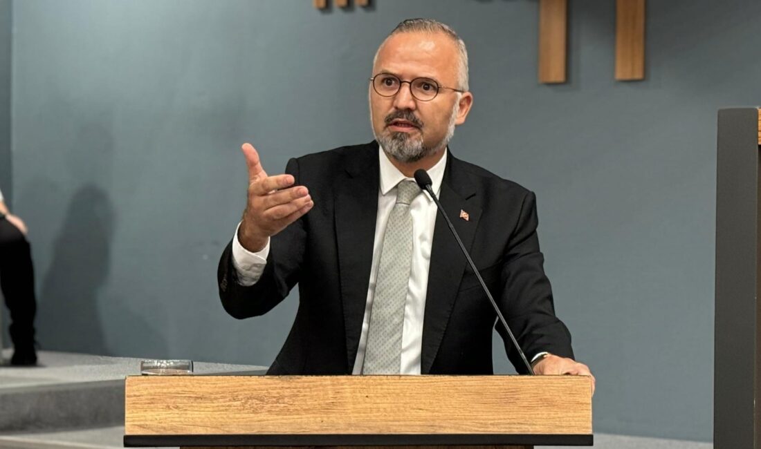 İzmir Büyükşehir Belediye Meclisi AK Parti Grup Başkanvekili Hakan Yıldıız, Torbalı’da