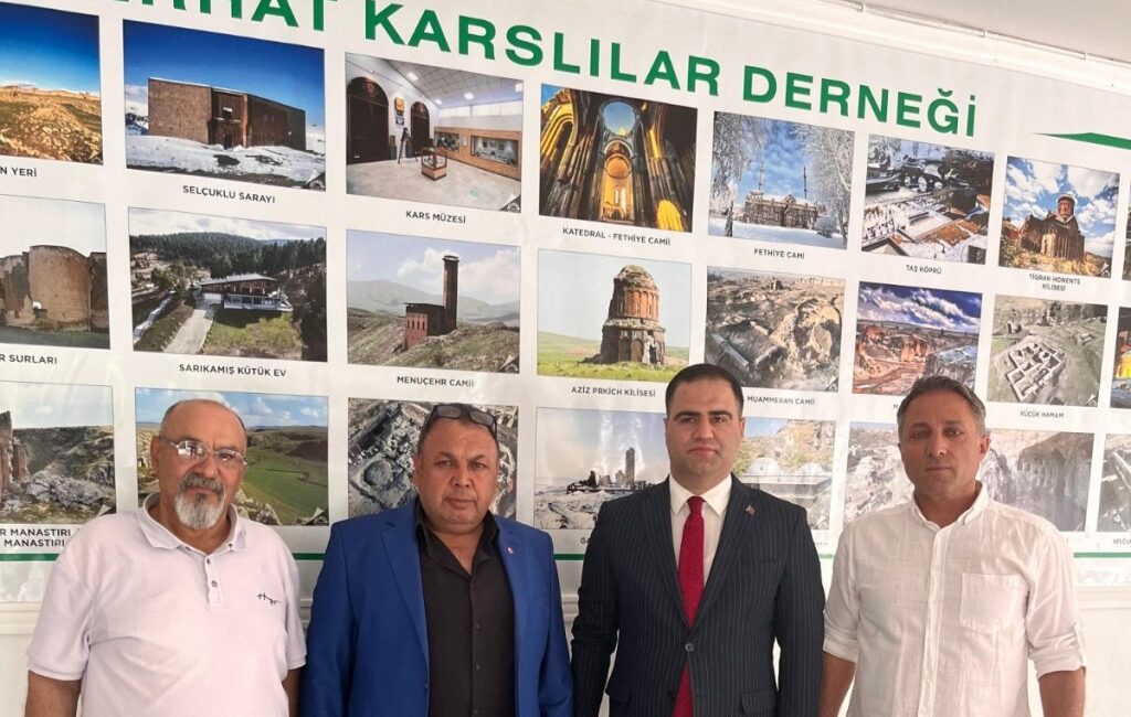 İzmir’de faaliyet gösteren Öz Serhat Karslılar Derneği Başkanı Bülent Tazegül,