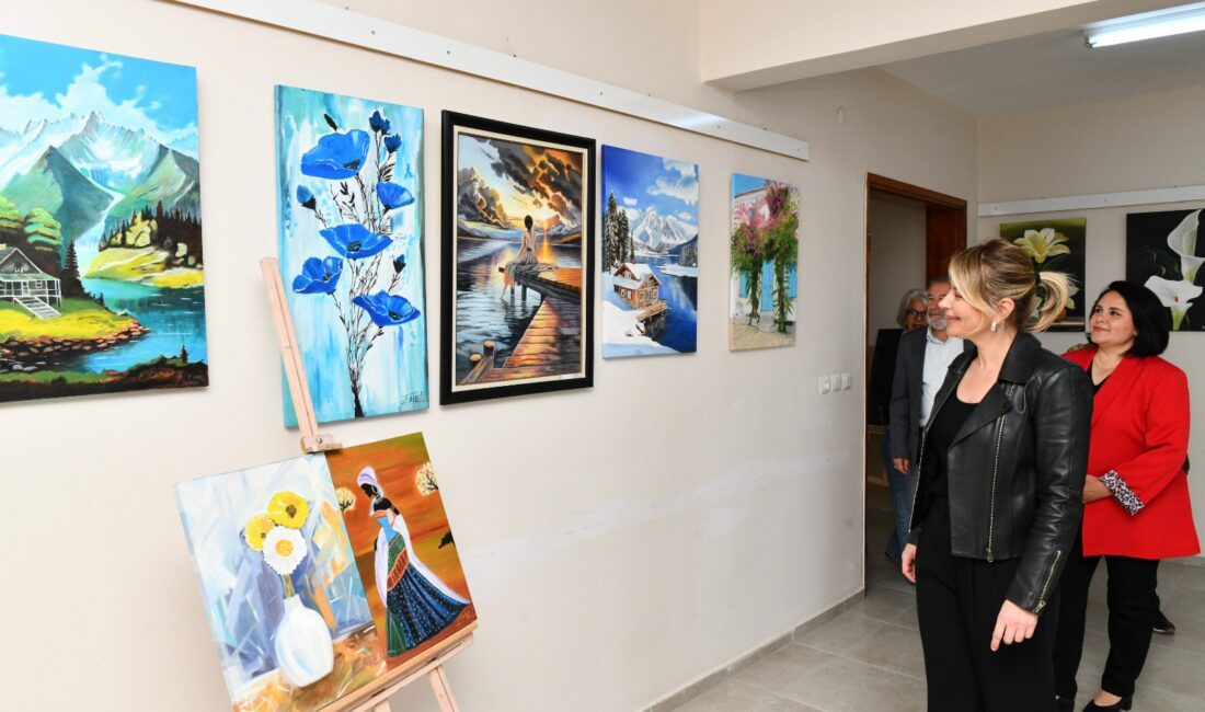 Çiğli Belediyesi bünyesinde faaliyet gösteren Kaklıç Sanat Akademisi, yıl boyunca