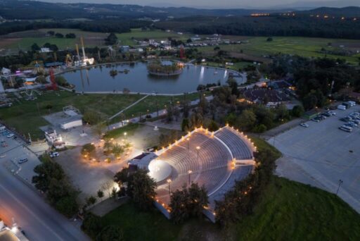Buca Belediyesi,  Zeki – Metin Amfi Tiyatro’nun açılışını bu pazar