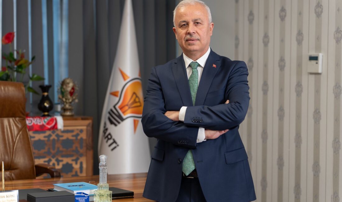 AK Parti Karşıyaka İlçe Başkanı Selahattin Köse, Karşıyaka Belediye Başkanı