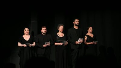 İzmir Şehir Tiyatroları, çağdaş Türk şiirinin en önemli isimlerinden Nazım