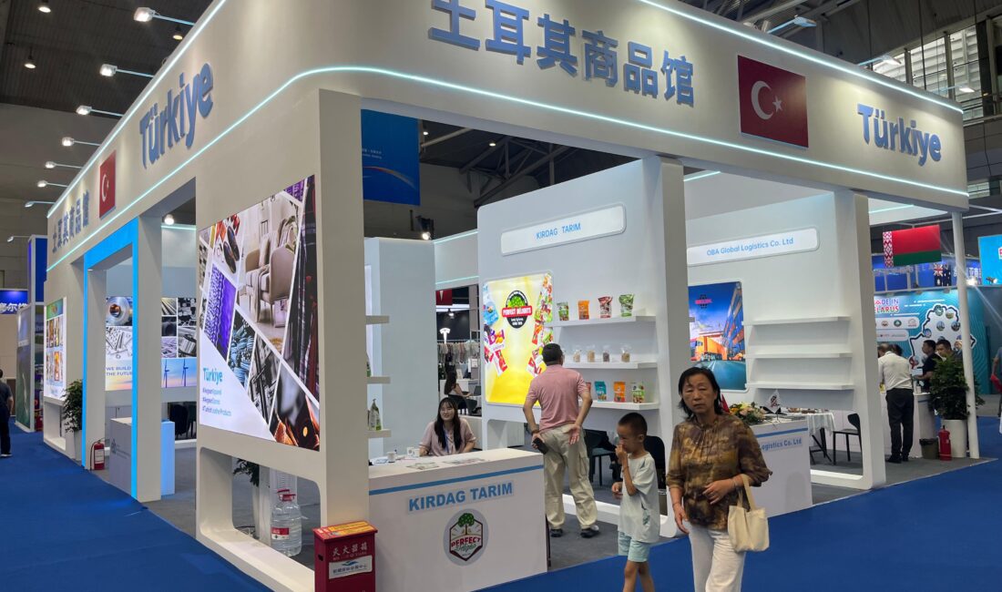 Türk ihraç ürünleri Çin’in batısına Urumçi’den girecek 2024 yılında Çin’e ihracatını yüzde 54’lük artışla 302 milyon dolardan