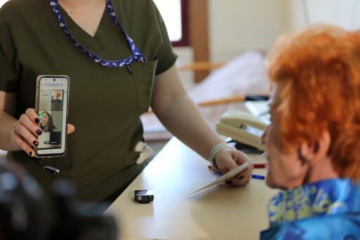 80 yaş ve üstü veya yatağa bağımlı olan tüm hastaların