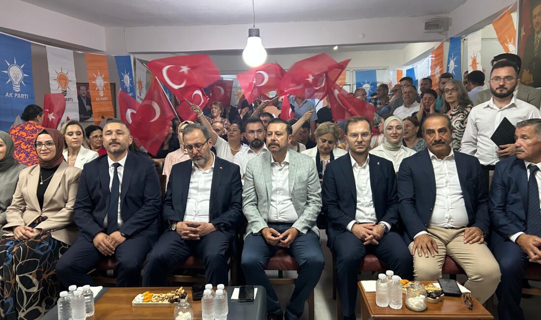 AK Partili İçelli’den Türkiye Yüzyılı vurgusu! "Selçuk’tan yükselen coşku Türkiye Yüzyılı’nın inşasında gençliğin ne kadar güçlü