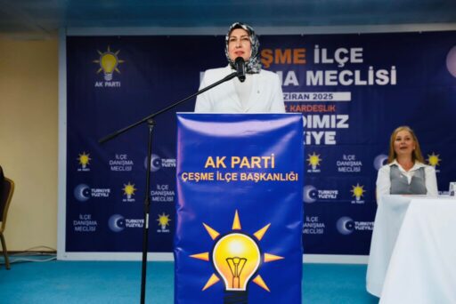AK Parti Çeşme İlçe Başkanı Pınar Özen, Çeşme Belediye Başkanı