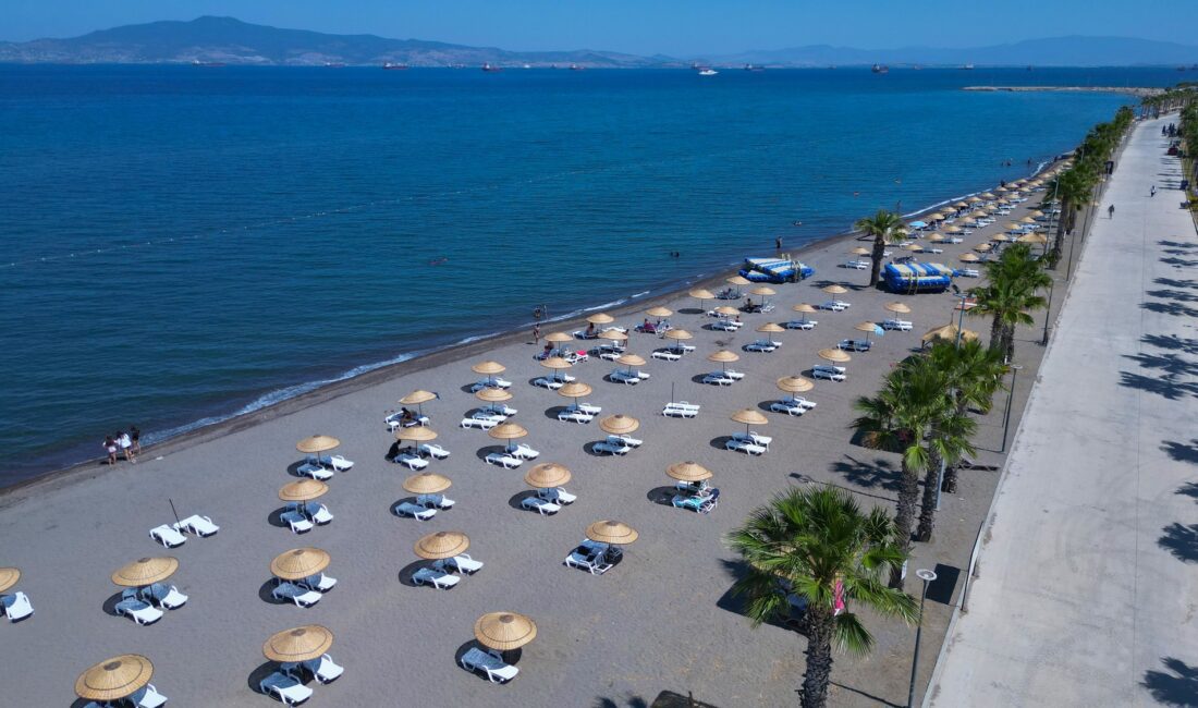 İzmir’in kuzeyinde yer alan ve yaz aylarında günübirlik tatilcilerin uğrak