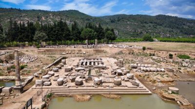Saya Holding’in ana sponsorluğu ile devam edecek Klaros kazıları, antik